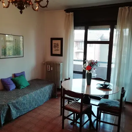 24 Apartment